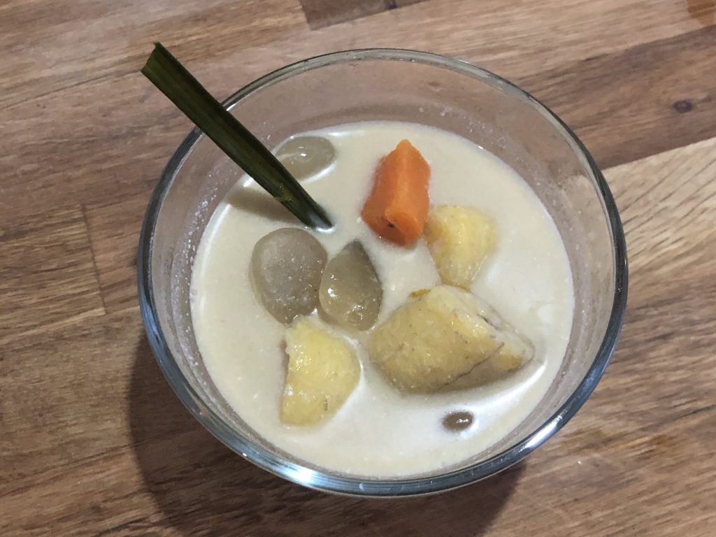 Kolak Pisang Ubi Kolang-Kaling