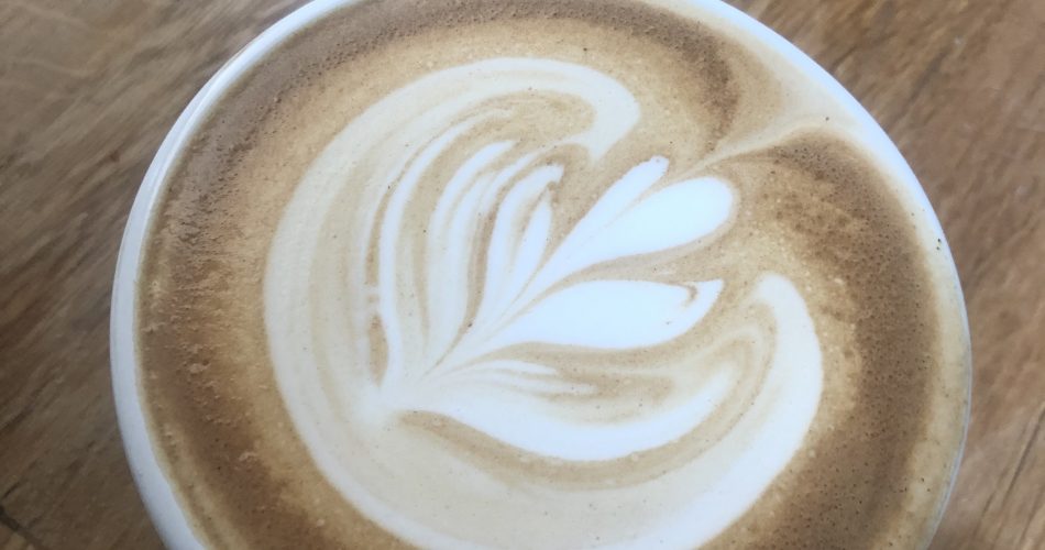 Coffee Latte dengan Mokapot