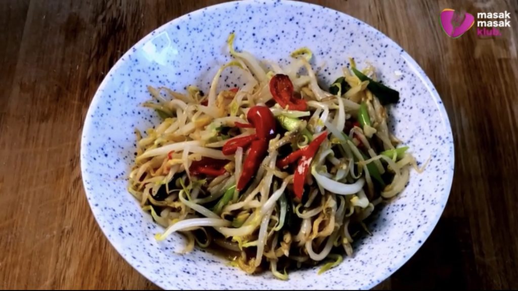 Tumis Toge Ikan Asin